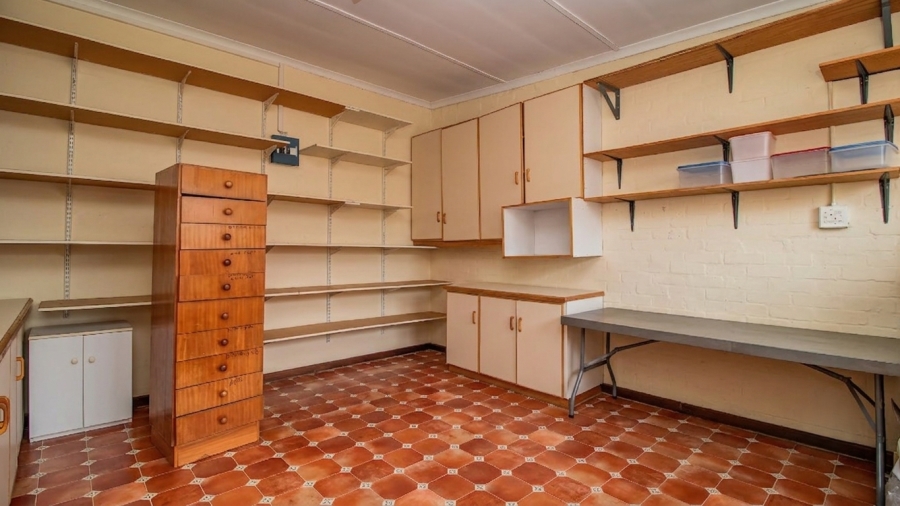 3 Bedroom Property for Sale in Gatesville Western Cape